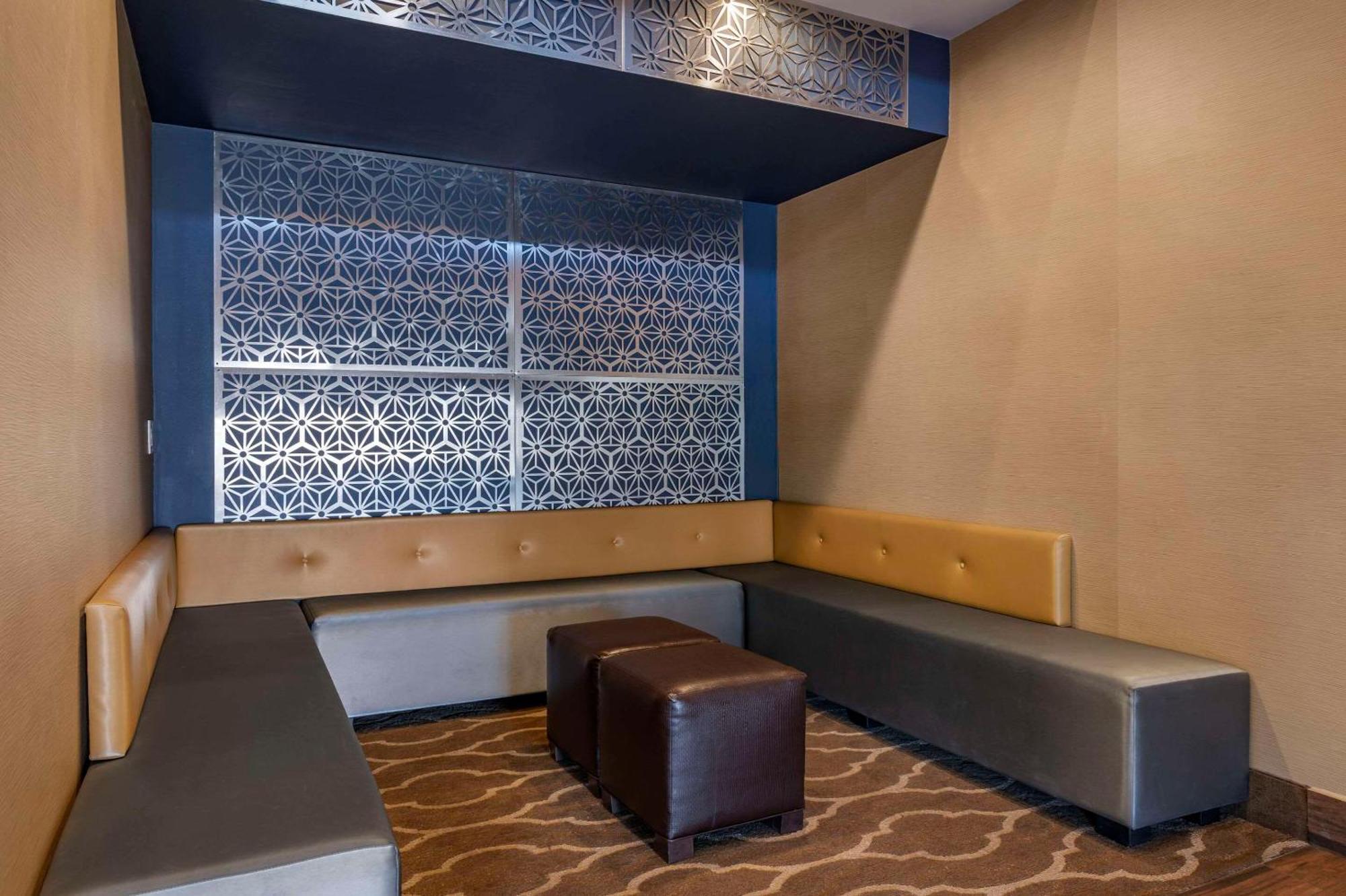 Comfort Inn Romeoville - Bolingbrook Экстерьер фото